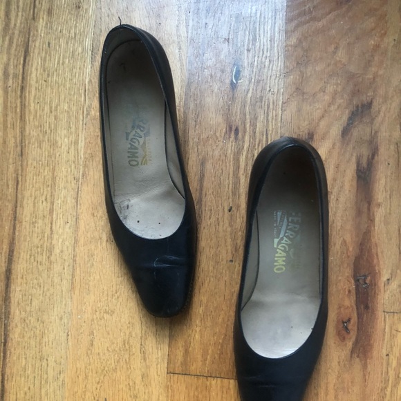 Vintage Salvatore Ferraragamo block heel - Picture 2 of 4
